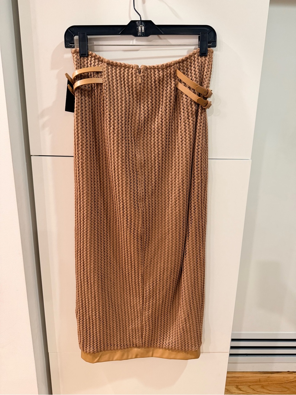 JLUXLABEL Textured Mystique Faux Leather Trim Midi Skirt Tan M NWT - Picture 6 of 16